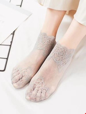 جوراب گیپوری نیم ساق طرح رزا
