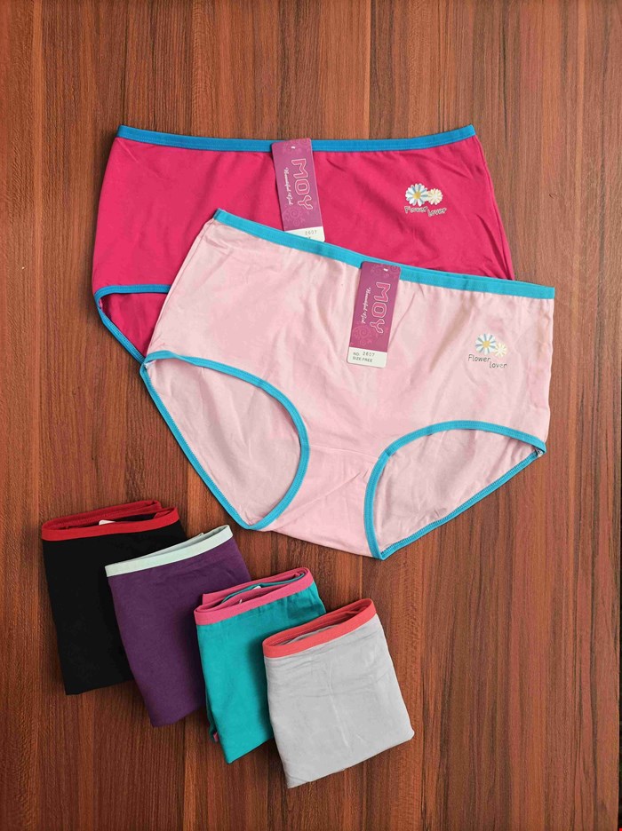 شورت زنانه نخی طرح بابونه XXXL/48-50